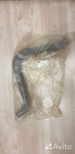 Шланг радиатора нижний Chevrolet Cruze