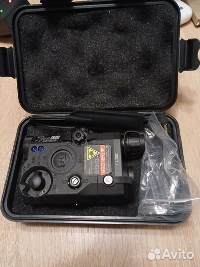 N/PEQ лазерный целеукзатель