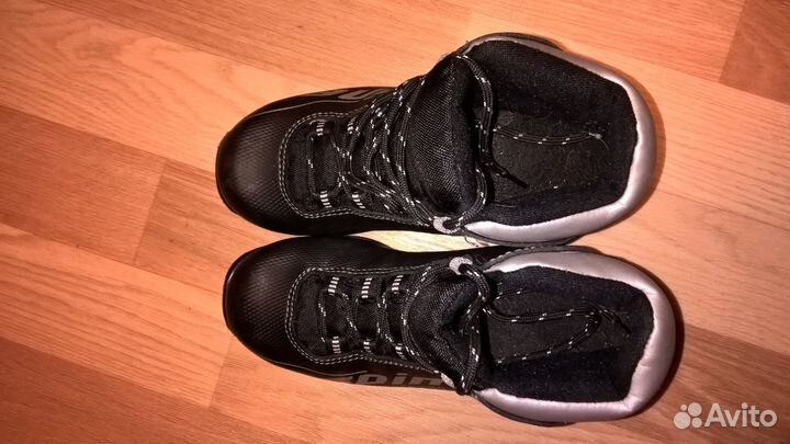 Ботинки лыжные, р. 35, SNS