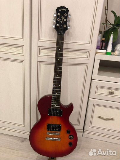 Электро гитара