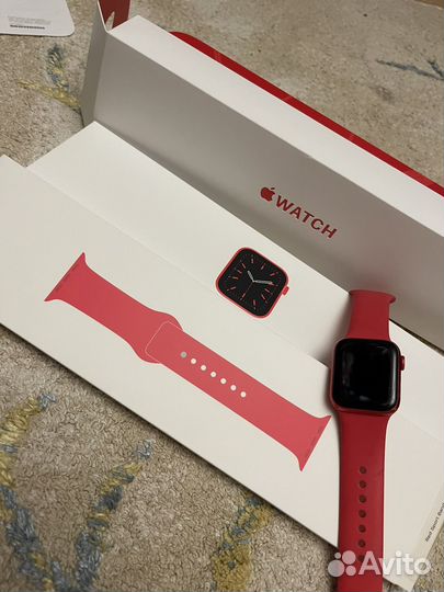 Часы apple watch 6 40 mm красные на запчасти