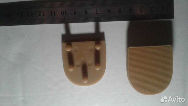 Набойки на каблук, пластиковые, новые