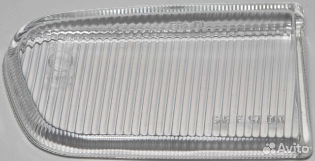 Стекло противотуманной фары правое BMW E39