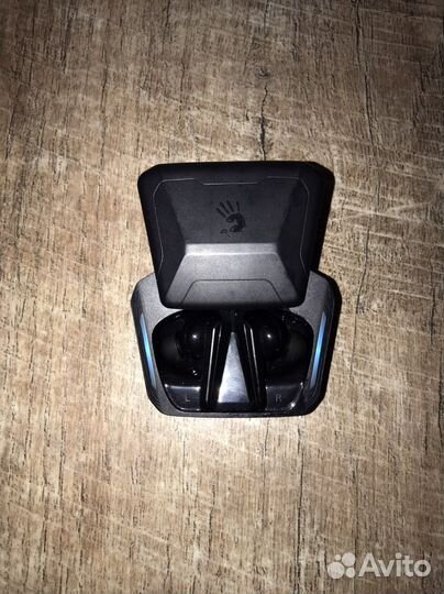 Беспроводные наушники