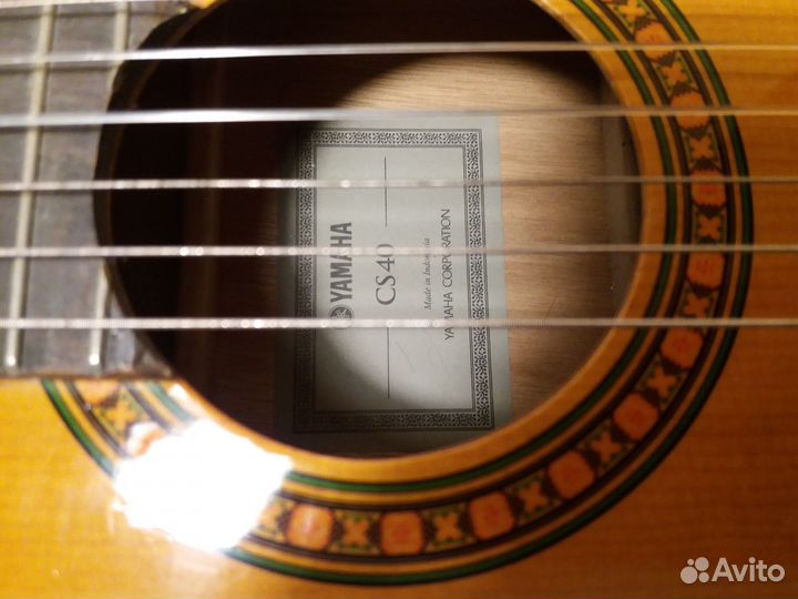 Акустическая гитара Yamaha CS40 индонезия