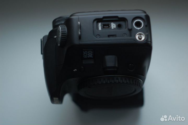 Canon EOS 30D body