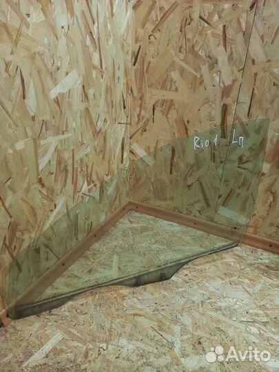 Стекло боковое двери Киа Рио 1 седан,универсал