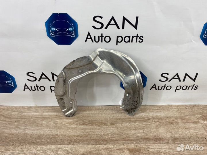 Пыльник тормозного диска передний левый Bmw 3 F30