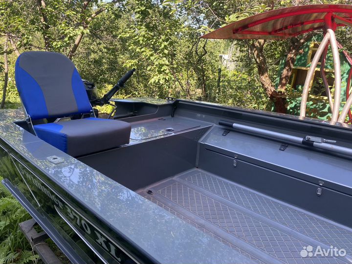 Лодка моторная Swimmer 370 XL