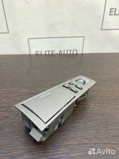 Кнопка стеклоподъемника задняя правая Bmw 7 E66