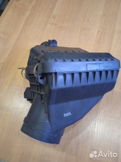 Корпус воздушного фильтра Honda Accord седан 2009