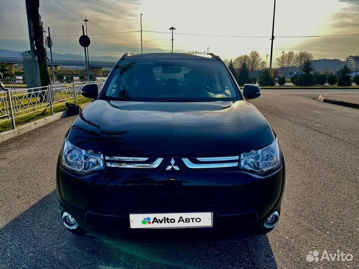 Mitsubishi Outlander 2.4 CVT, 2013, 269 362 км