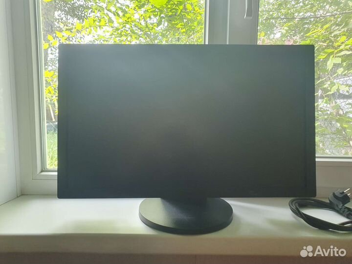 Монитор 24 дюйма, 1920x1080, ips