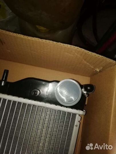 Радиатор охлаждения двигателя субару форестер sg
