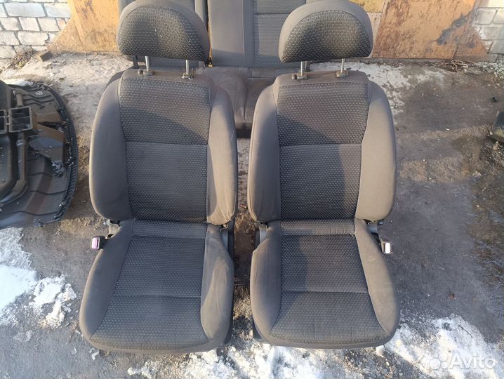 Комплект сидений Chevrolet Aveo T255