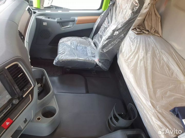 Автобетоносмеситель Shacman SX5258GJB6R384, 2024