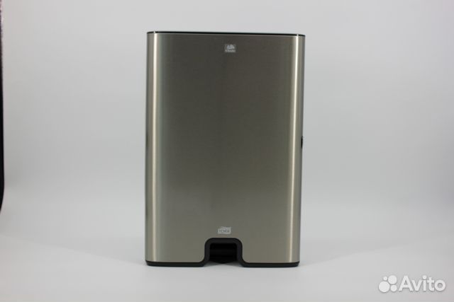 Диспенсер для листовых бумажных полотенец Tork H2