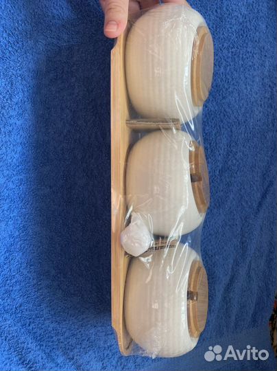 Фарфоровый набор сахарниц на подставке