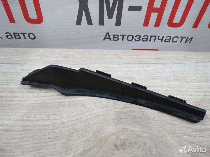 Накладка жабо LADA Vesta