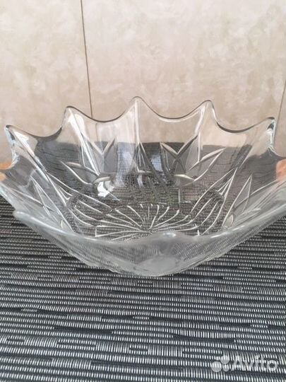 Салатник из стекла