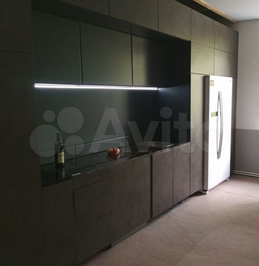 Дом 250 м² на участке 6 сот.