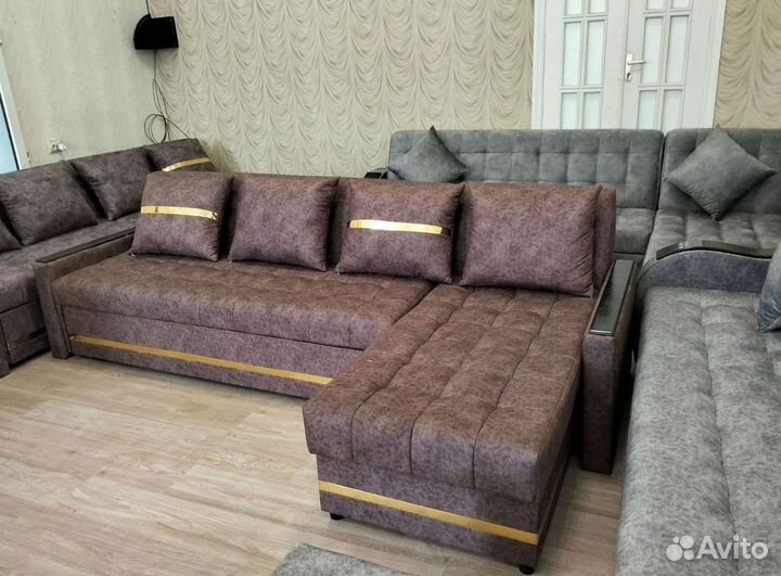 Угловые диваны в наличии не б/у