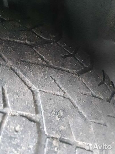 Gislaved NordFrost 100 215/65 R16