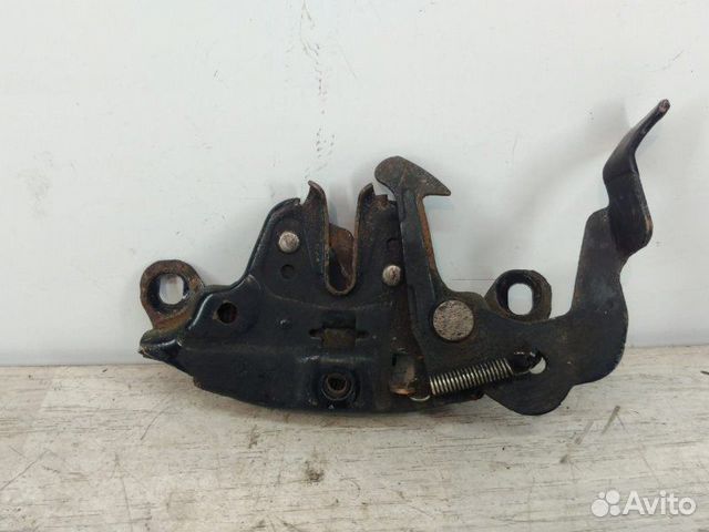 Замок капота Nissan Qashqai Vi HR16DE 2007