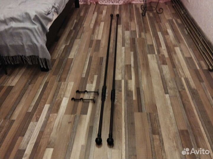 Алюминиевые карнизы