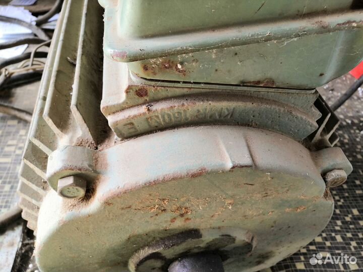 Электродвигатель VEM KMR160M E1