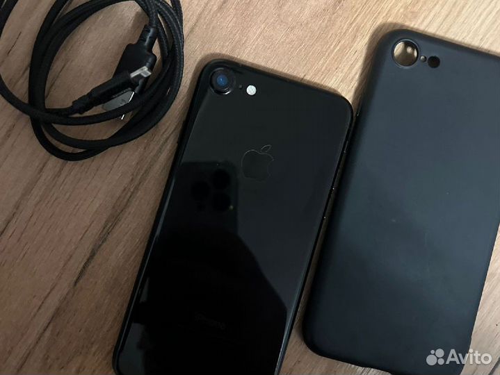 iPhone 7, 256 ГБ