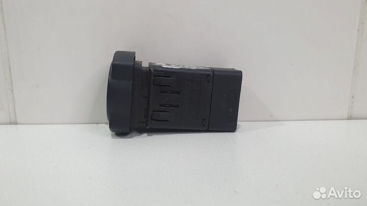 Кнопка аварийной сигнализации nissan Almera (G15)