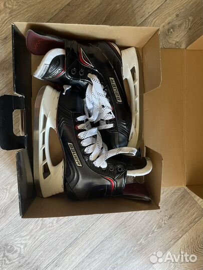 Хоккейные коньки bauer vapor x900