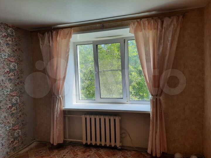 Комната 12,8 м² в 1-к., 3/5 эт.