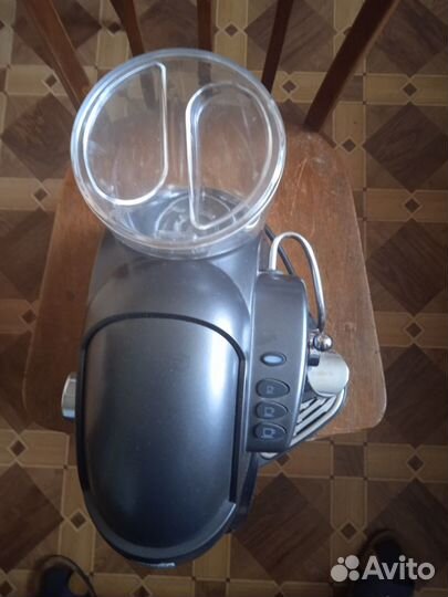 Продам кофеиашину капсульную Caffitaly po6hs