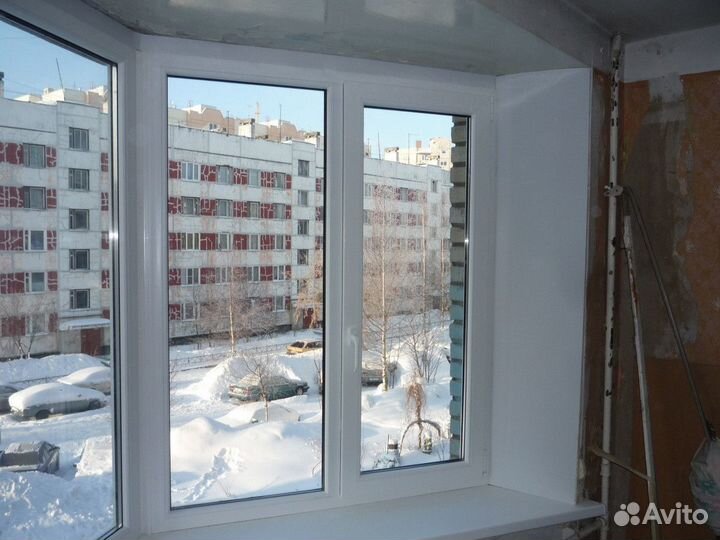 Окно пластиковое эркер