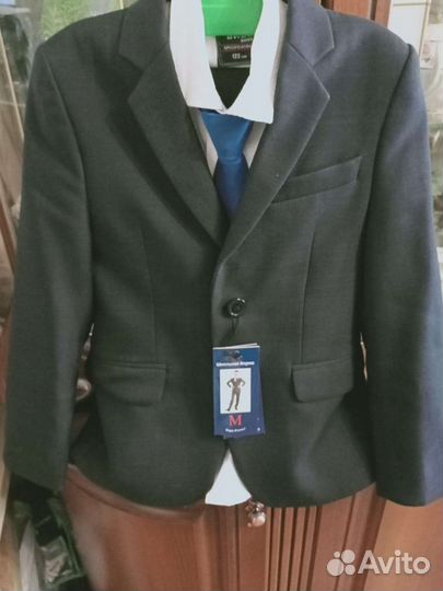 Школьный костюм 128