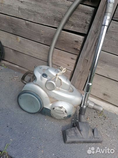 Пылесос 2000w