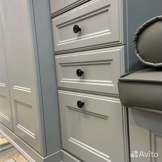 Шкаф на заказ. Долговечные материалы