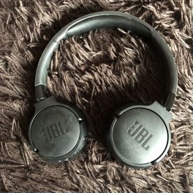 Беспроводные наушники jbl