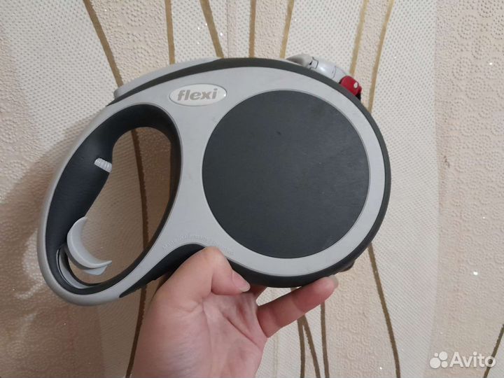 Поводок рулетка Flexi Vario 8m