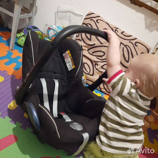 Автокресло Maxi-Cosi CabrioFix Crystal Black