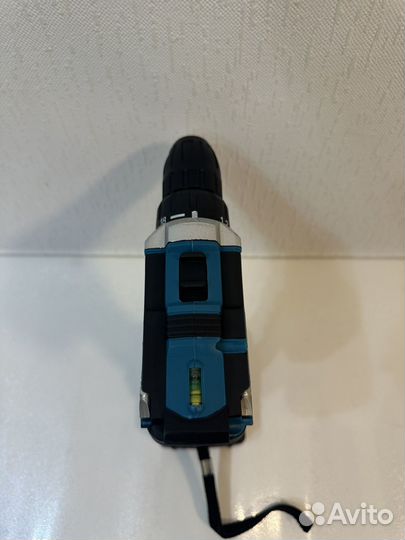 Шуруповерт makita 18v