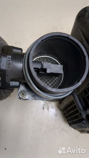 Корпус воздушного фильтра Volkswagen Sharan, 2003