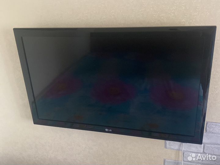 Продам телевизор LG,42 диагональ