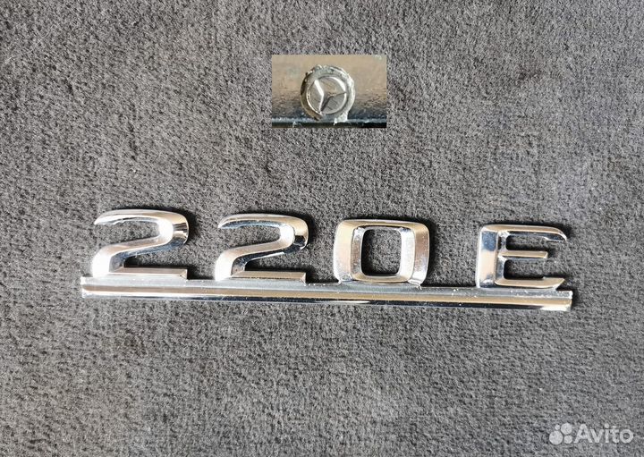 Шильда 220 Е на багажник Mercedes W124 220E Седан