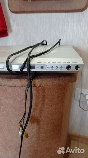 Видеомагнитофон