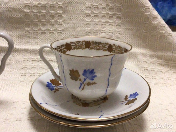 Сервиз форма лотос лфз Золотые и Синии цветы