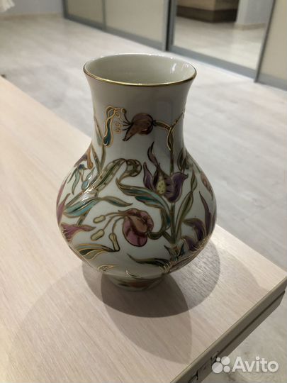 Ваза фарфоровая