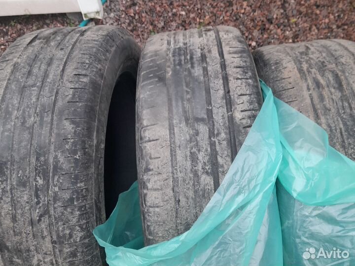 Continental ContiPremiumContact 225/60 R17